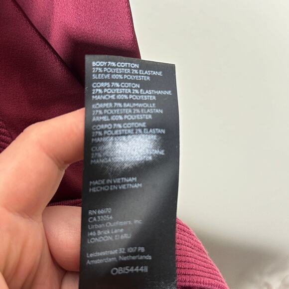 ANTHROPOLOGIE x MAEVE Satin Sleeve Blouse Raspberry Pink Purple Sz M {3G2} - Picture 8 of 8